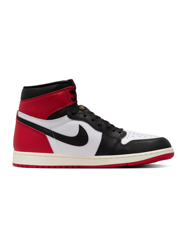 Air Jordan 1 High OG Black Toe - Image 3