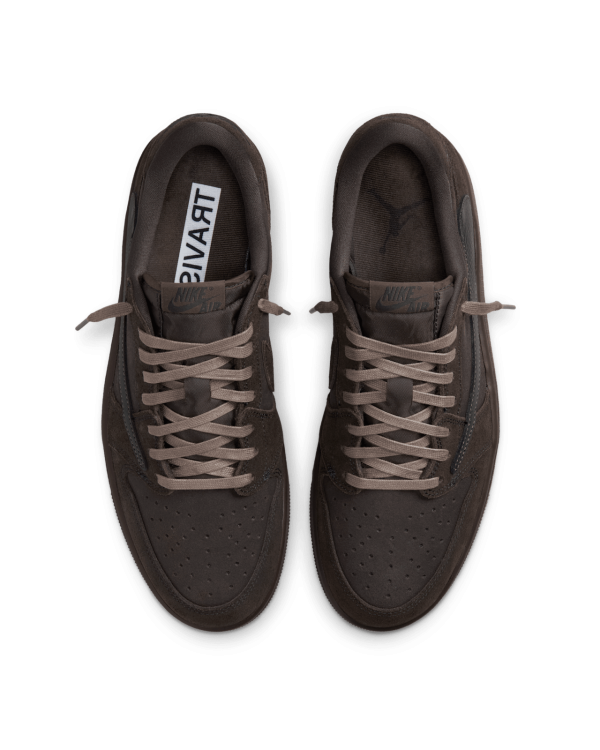 Air Jordan 1 x Travis Scott Velvet Brown and Dark Mocha - Image 4