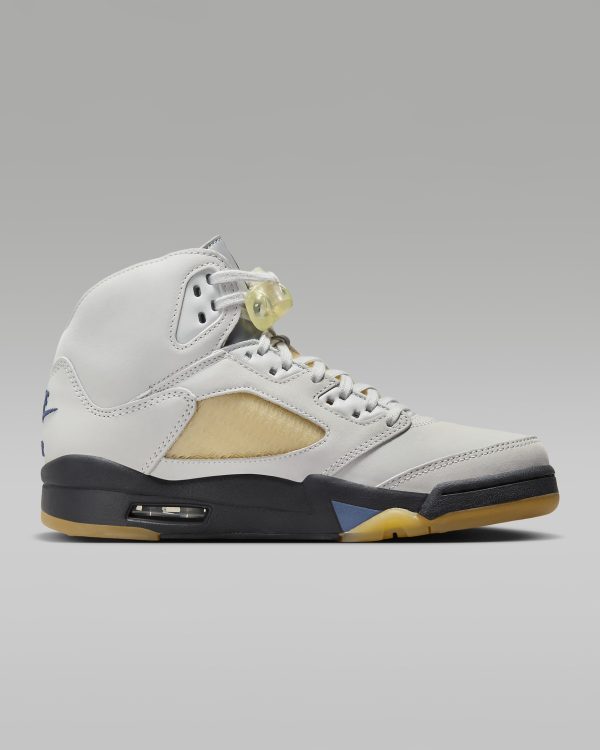 Air Jordan 5 x A Ma Maniére - Image 3